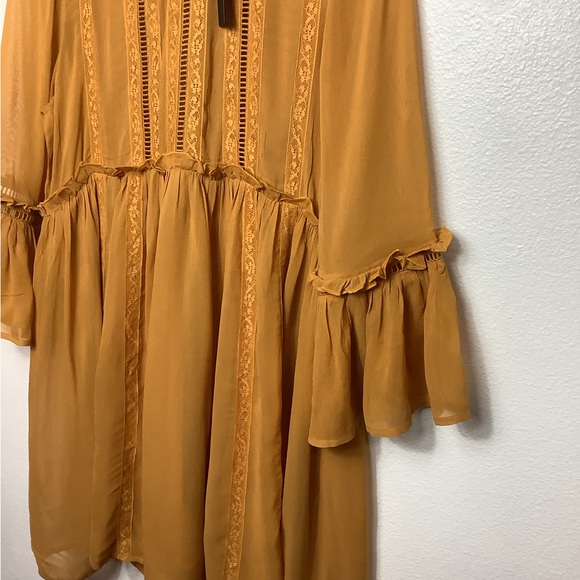 NWT Lulu’s In the Meadows Mustard Yellow Size  Medium Crochet Lace dress / top - Picture 8 of 11